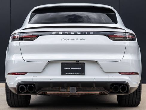 Certified 2020 Porsche Cayenne Turbo AWD/4WD image 10