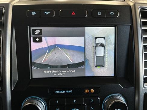 Certified 2018 Ford F350 Platinum w/ Platinum Ultimate Package image 11