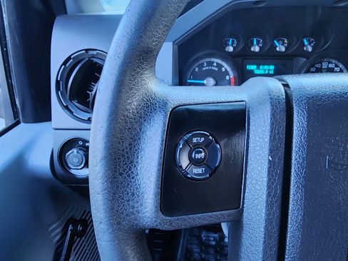 Used 2011 Ford F250 XL image 31