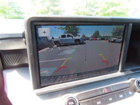 Used 2022 Ford Maverick XLT w/ Equipment Group 300A Standard AWD/4WD image 25