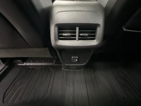 Certified 2023 GMC Terrain AT4 w/ Infotainment Package II AWD/4WD image 21
