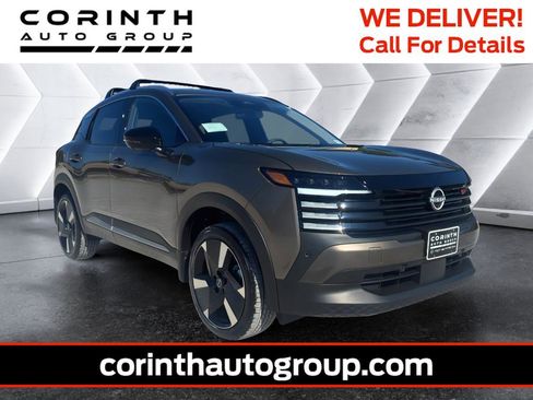 New 2026 Nissan Kicks SR w/ Cold Weather Package image 1