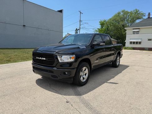 Used 2020 RAM 1500 Big Horn AWD/4WD image 3