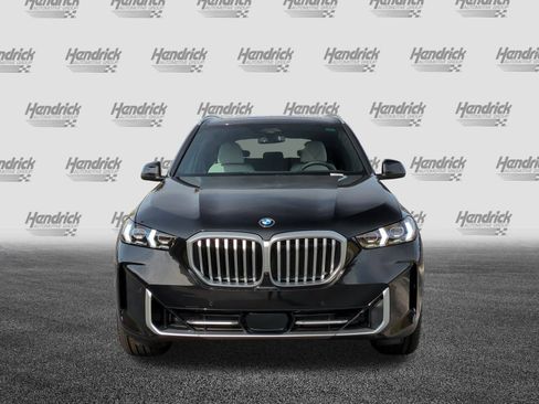 Used 2026 BMW X5 xDrive40i AWD/4WD image 3
