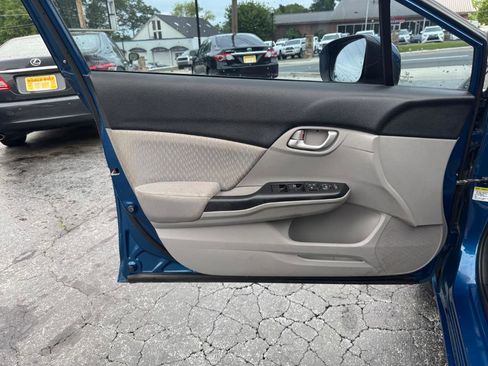 Used 2014 Honda Civic LX image 11