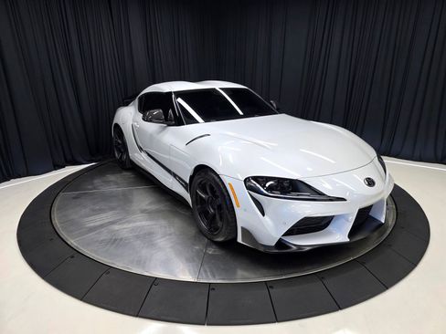 Used 2024 Toyota Supra RWD image 9