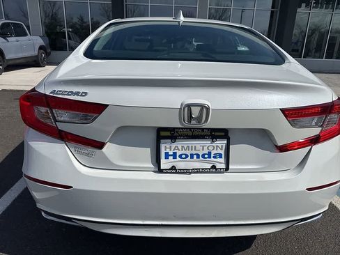 Used 2020 Honda Accord EX image 6