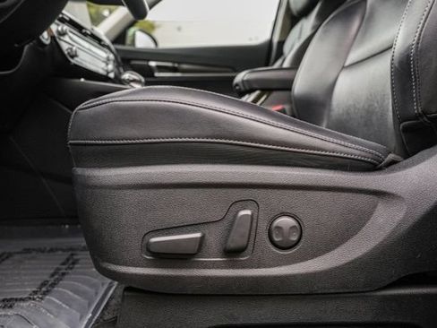 Used 2024 Kia Telluride S FWD image 40