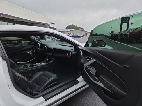 Used 2021 Chevrolet Camaro LT RWD image 11