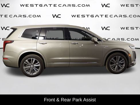 Used 2022 Cadillac XT6 Premium Luxury image 5