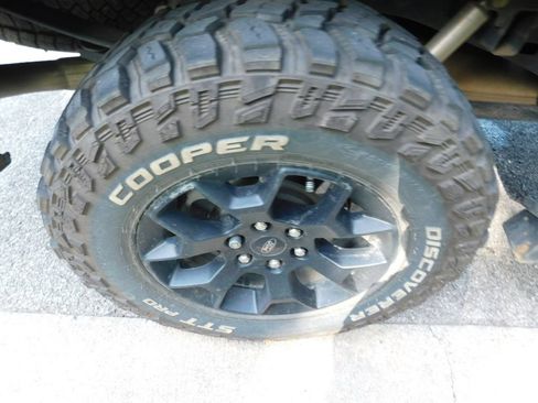 Used 2024 Ford F150 STX w/ Equipment Group 201A FX4 AWD/4WD image 7