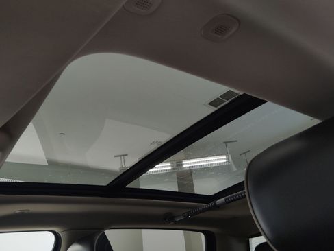 Used 2021 RAM 1500 Laramie w/ Laramie Southwest Edition image 15