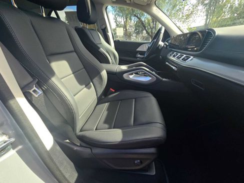 Certified 2025 Mercedes-Benz GLE 350 4MATIC image 12