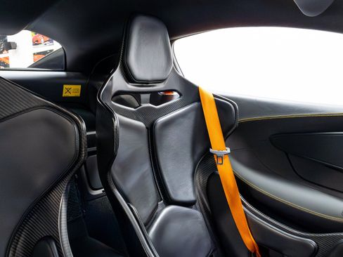 Used 2019 McLaren 600LT RWD image 22