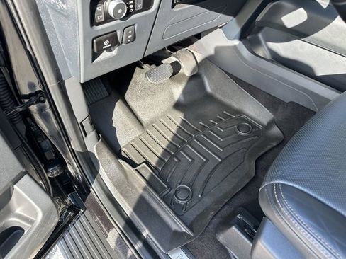 Used 2022 Ford Expedition Max Platinum image 27