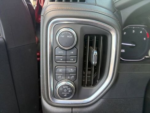 Used 2023 GMC Sierra 2500 AT4 w/ AT4 Preferred Package AWD/4WD image 5