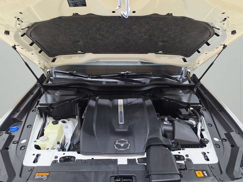 Used 2025 MAZDA CX-70 Plug-In Hybrid w/ Premium Pkg AWD/4WD image 10