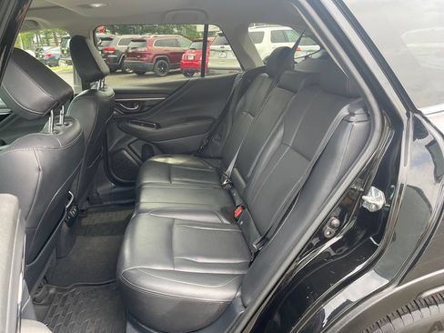 Used 2020 Subaru Outback Limited AWD/4WD image 16