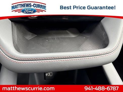 New 2026 Ford Explorer Active image 19