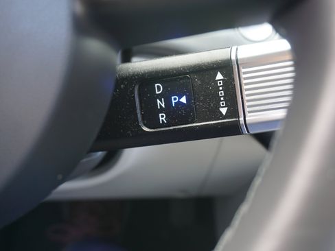 Used 2024 Hyundai Kona SEL w/ Convenience Package AWD/4WD image 10