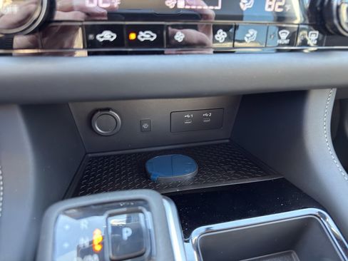 New 2026 Nissan Pathfinder SL w/ SL Premium Package image 18