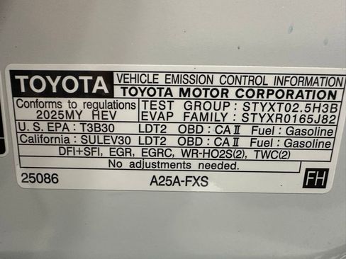 Used 2025 Toyota RAV4 XSE w/ Weather Package image 68