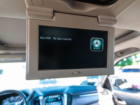 Used 2020 Chevrolet Tahoe Premier AWD/4WD image 42