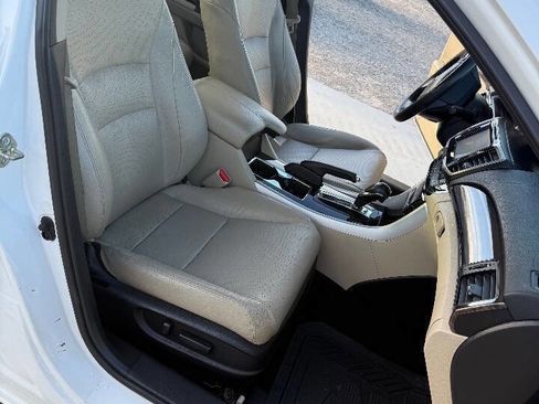 Used 2016 Honda Accord EX-L image 7