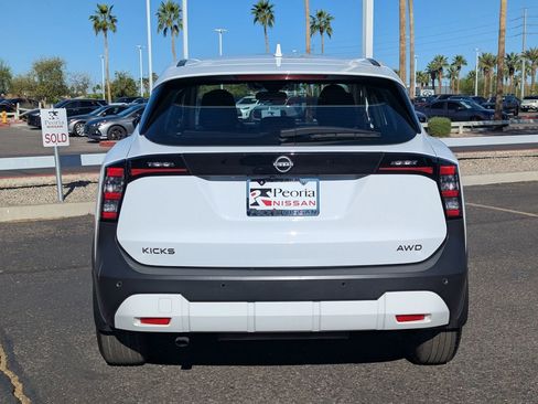 Certified 2025 Nissan Kicks S w/ Charging Package image 5