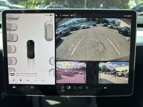 Used 2022 Tesla Model Y Performance AWD/4WD image 28