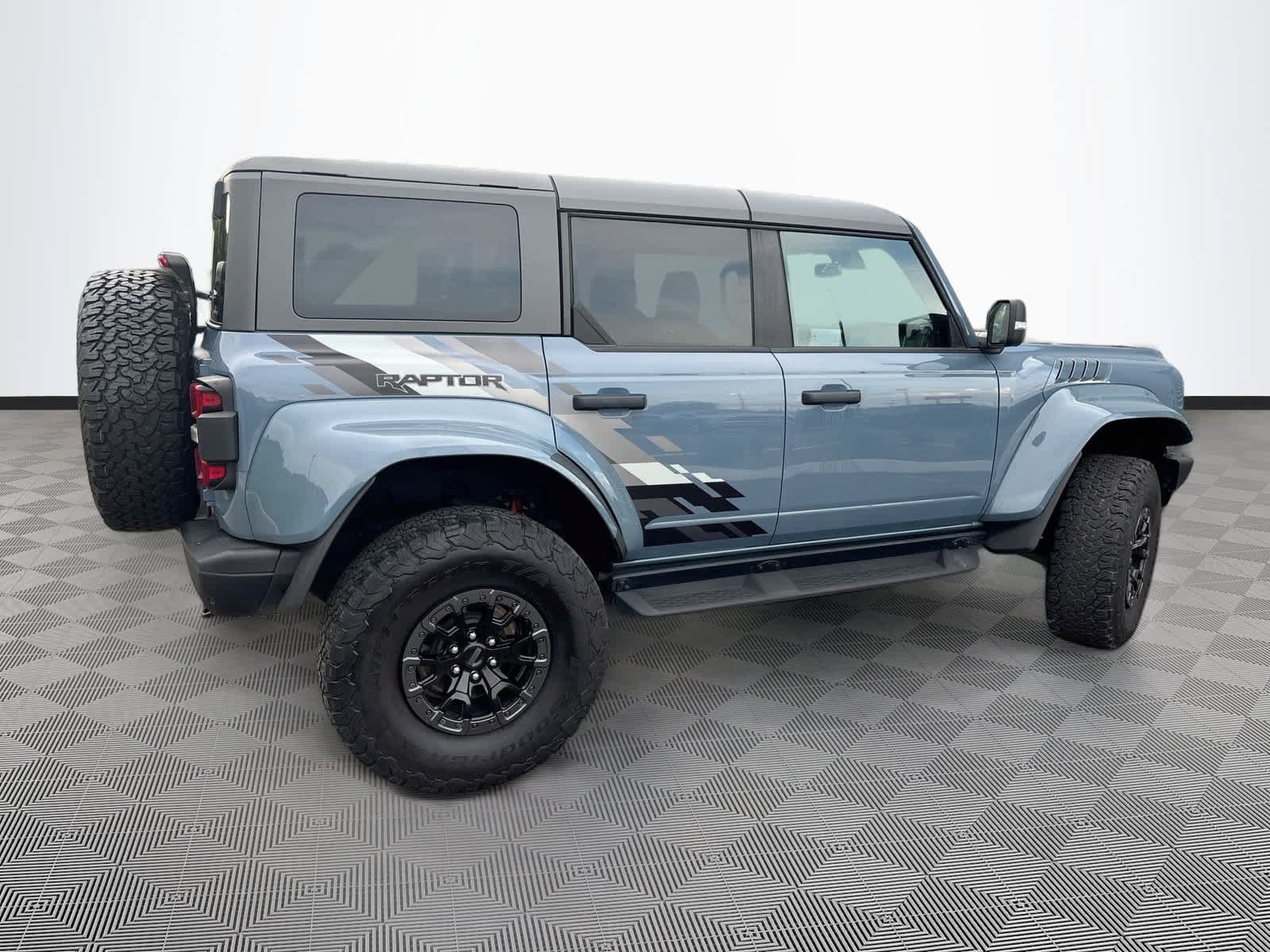 Used 2024 Ford Bronco Raptor w/ Interior Carbon Fiber Pack 6 AWD/4WD image 5
