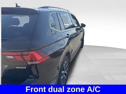 Used 2019 Volkswagen Tiguan SE w/ Panoramic Sunroof Package AWD/4WD image 6