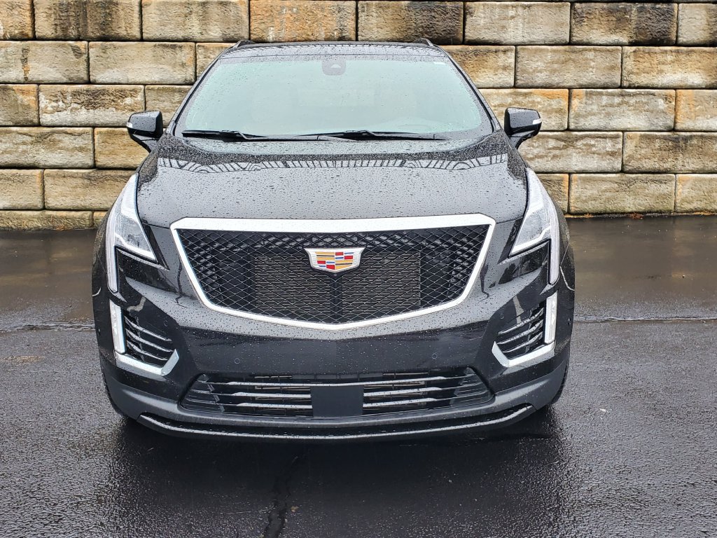 Certified 2026 Cadillac XT5 Sportv w/ LPO, Floor Liner Package AWD/4WD image 8