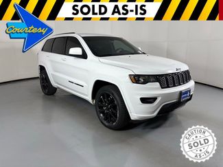 Used 2020 Jeep Grand Cherokee Altitude video 1