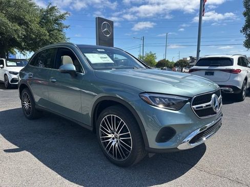 New 2026 Mercedes-Benz GLC 300 image 39