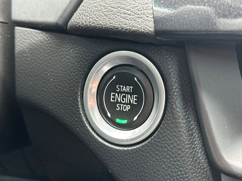 Certified 2023 Cadillac CT4 Luxury w/ Sun And Sound Package image 22