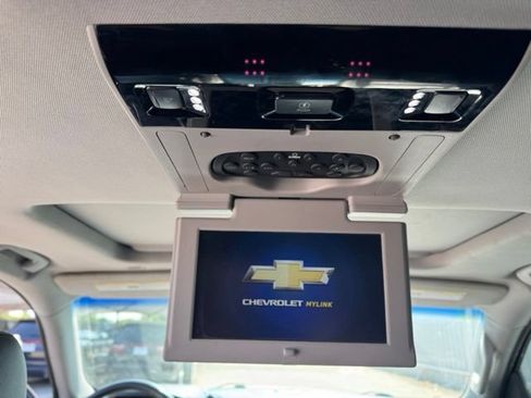 Used 2019 Chevrolet Tahoe Premier AWD/4WD image 17