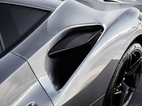 Used 2020 Ferrari F8 Tributo image 10