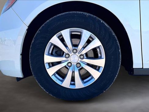 Used 2017 Honda Odyssey EX-L image 34