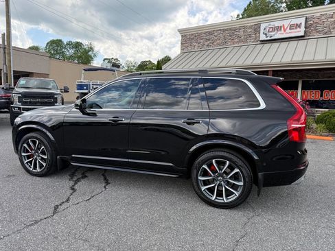 Used 2016 Volvo XC90 T6 Momentum w/ Momentum Plus Package image 8