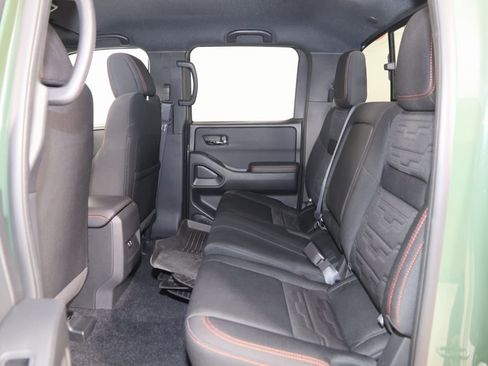 Used 2024 Nissan Frontier PRO-4X w/ Technology Package image 48