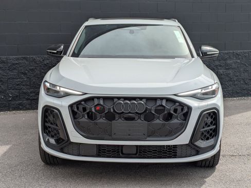 New 2026 Audi SQ5 Premium Plus AWD/4WD image 2