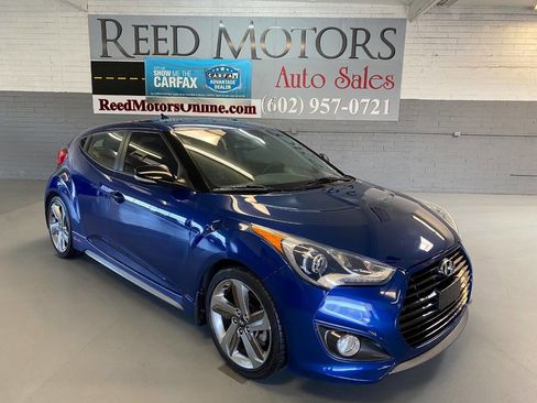 Used 2015 Hyundai Veloster Turbo FWD image 1