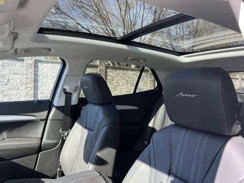 New 2026 Buick Envision Avenir AWD/4WD image 19