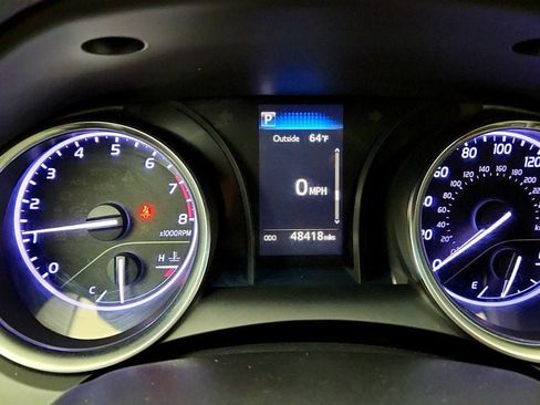 Used 2018 Toyota Camry SE w/ Moonroof Package FWD image 15