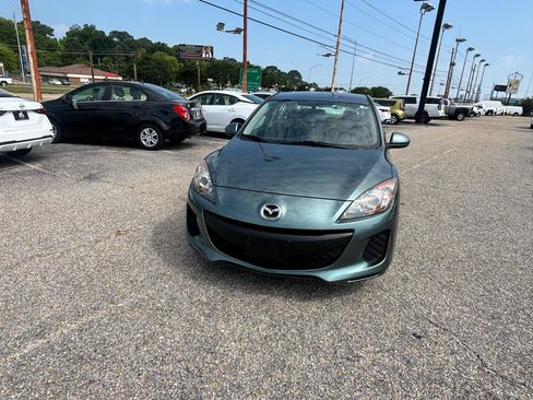 Used 2013 MAZDA MAZDA3 i SV w/ Convenience Pkg FWD image 9
