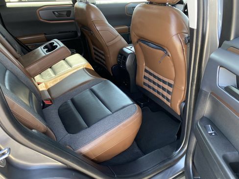 Used 2021 Ford Bronco Sport Outer Banks image 7