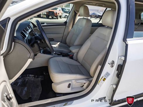 Used 2019 Volkswagen Golf Alltrack SE image 19