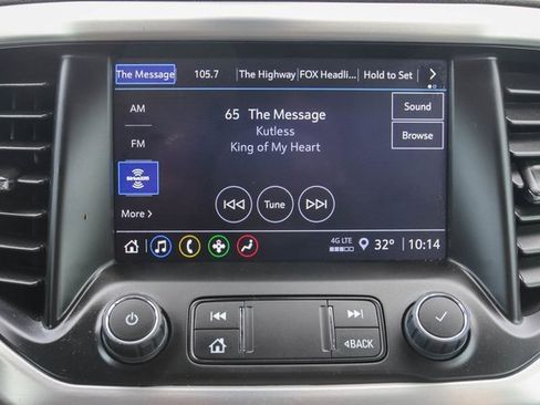 Used 2023 GMC Acadia SLE w/ Driver Convenience Package image 29