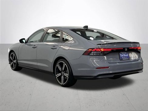 Used 2023 Honda Accord Sport image 14